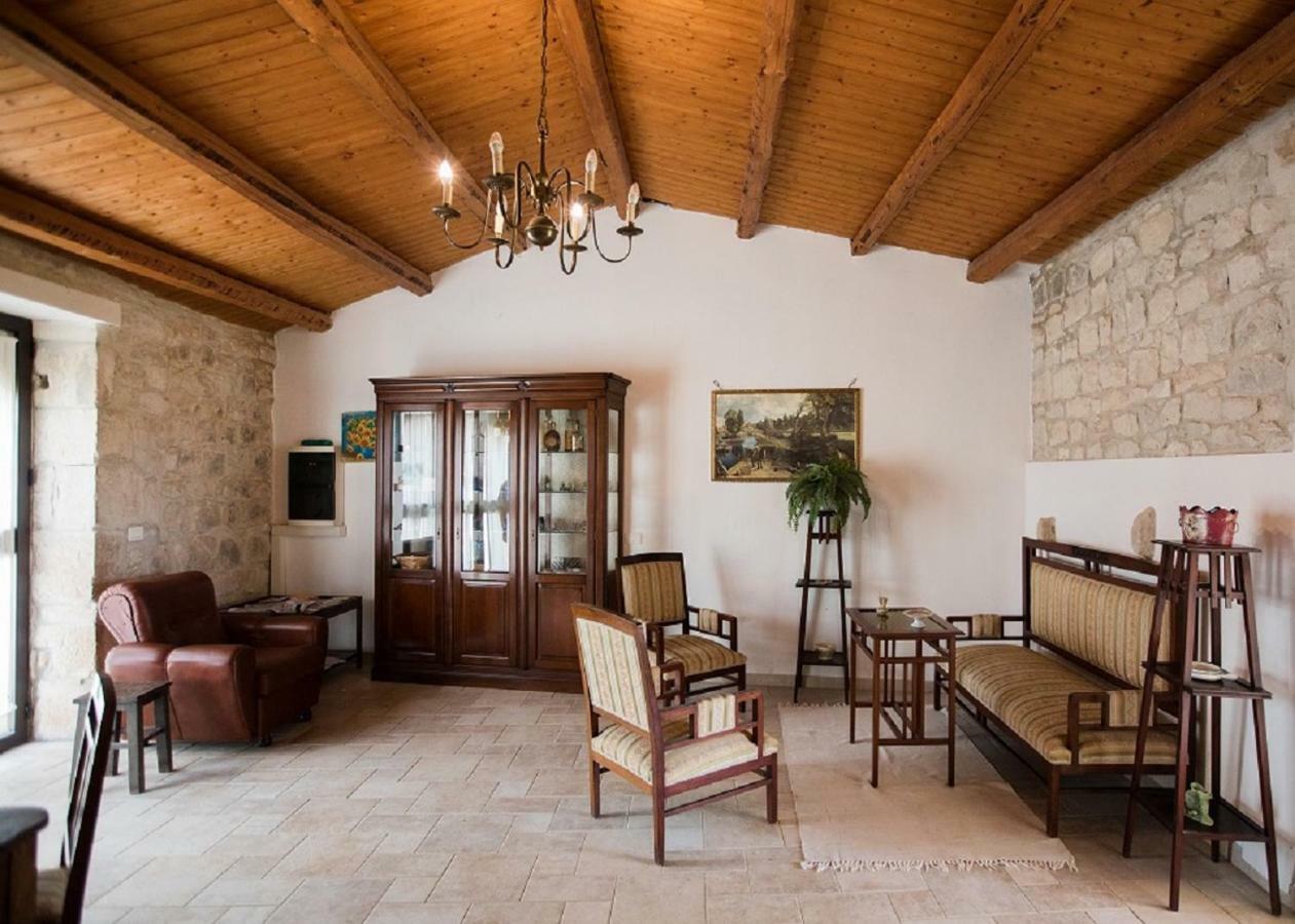 Agriturismo Villa Flavia Casa Serrafiori 外观 照片